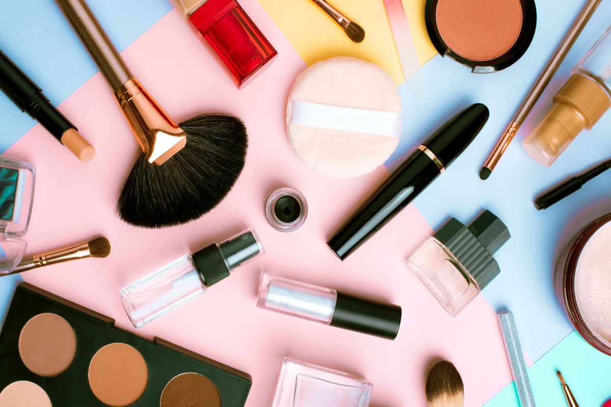 Farmacie specialiste di bellezza: tendenze e crescita nel settore della cosmetica in Italia